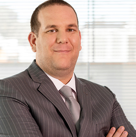 Dr. Pedro José Roca Bel Estudio Navarro & Pazos Abogados S.A.C.